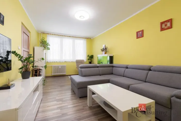 Prodej bytu 3+1, Ostrava - Dubina, Zdeňka Bára, 64 m2