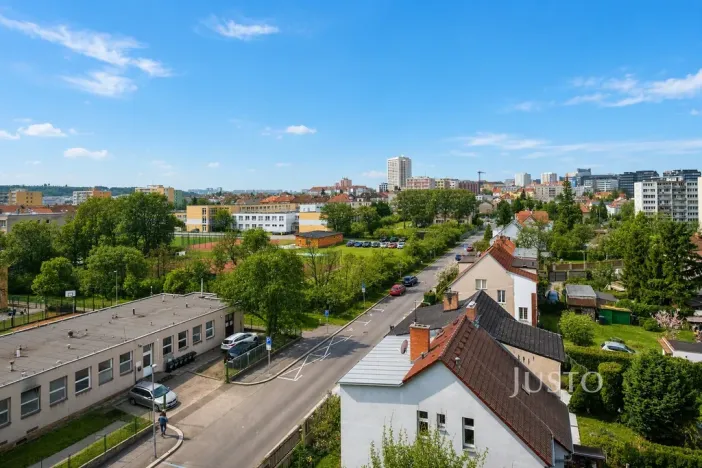 Pronájem bytu 3+1, Praha - Michle, V zápolí, 74 m2