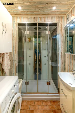 Prodej bytu 3+1, Praha - Kyje, Bajgarova, 68 m2
