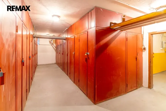 Prodej bytu 3+1, Praha - Kyje, Bajgarova, 68 m2