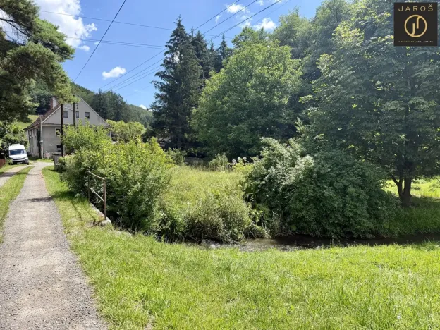 Prodej zahrady, Medonosy, 357 m2