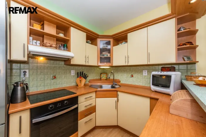 Prodej bytu 2+1, Praha - Horní Počernice, Dandova, 58 m2