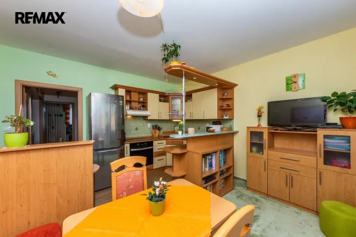 Prodej bytu 2+1, Praha - Horní Počernice, Dandova, 58 m2