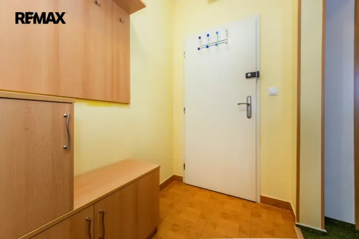Prodej bytu 2+1, Praha - Horní Počernice, Dandova, 58 m2