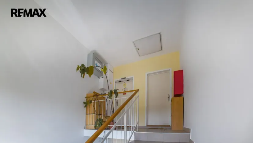 Prodej bytu 2+1, Praha - Horní Počernice, Dandova, 58 m2
