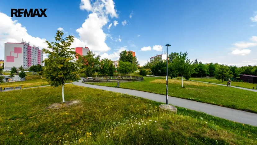 Prodej bytu 2+1, Praha - Horní Počernice, Dandova, 58 m2