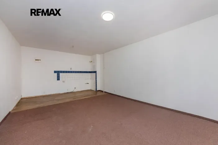 Prodej bytu 1+kk, Praha - Zbraslav, Sulova, 49 m2