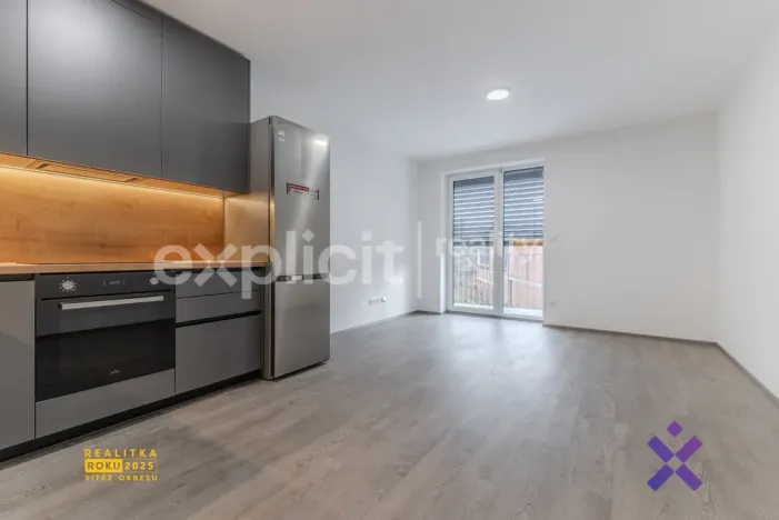 Pronájem bytu 1+kk, Zlín - Malenovice, Pod Hradem II, 27 m2