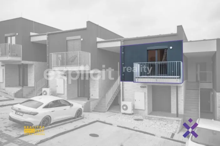 Pronájem bytu 1+kk, Zlín - Malenovice, Pod Hradem II, 27 m2