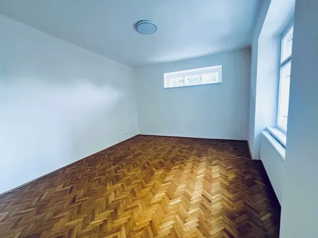 Pronájem bytu 3+1, Praha - Vršovice, Slovinská, 98 m2