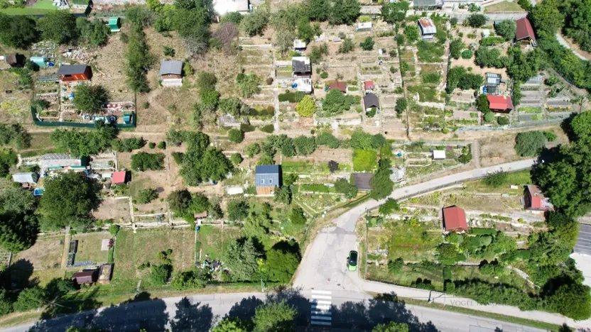 Prodej zahrady, Český Krumlov - Nádražní Předměstí, Školní, 400 m2