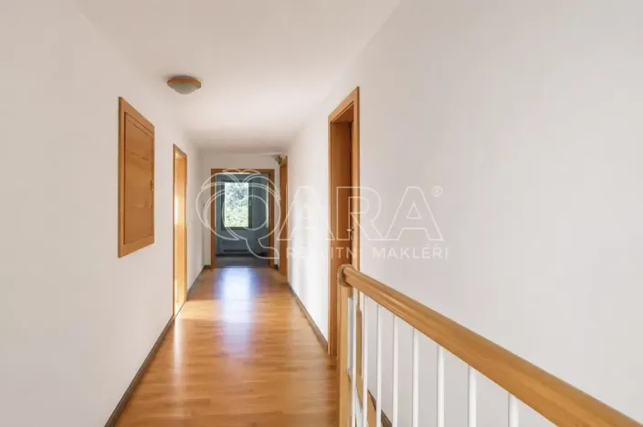 Prodej rodinného domu, Březová-Oleško - Oleško, 285 m2