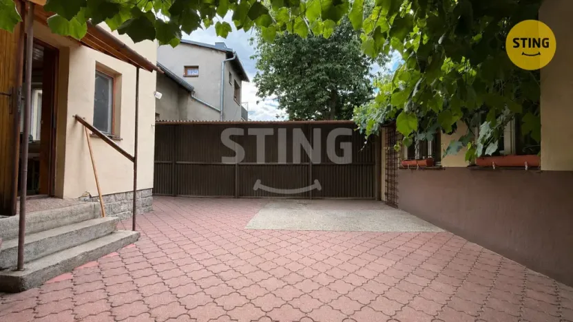 Prodej rodinného domu, Bruntál, Neumannova, 280 m2
