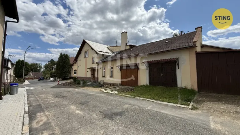 Prodej rodinného domu, Bruntál, Neumannova, 280 m2