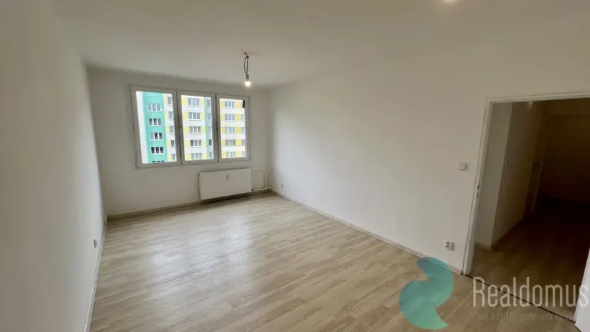 Pronájem bytu 1+1, Český Krumlov, Sídliště Plešivec, 40 m2