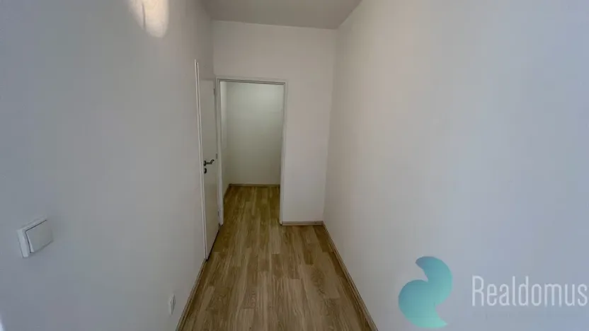 Pronájem bytu 1+1, Český Krumlov, Sídliště Plešivec, 40 m2