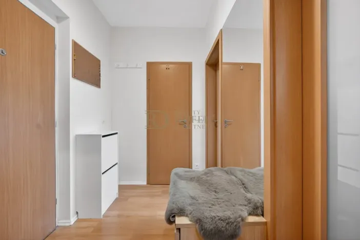 Pronájem bytu 2+kk, Praha - Michle, Novobohdalecká, 40 m2