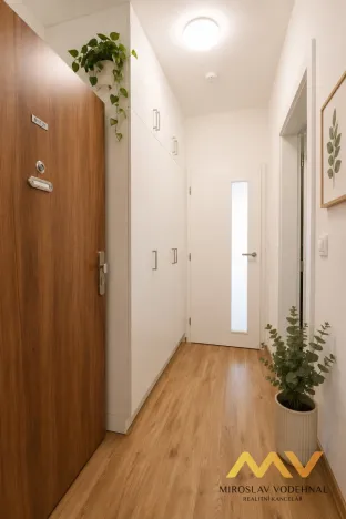 Pronájem bytu 1+kk, Hradec Králové - Nový Hradec Králové, Jana Masaryka, 32 m2
