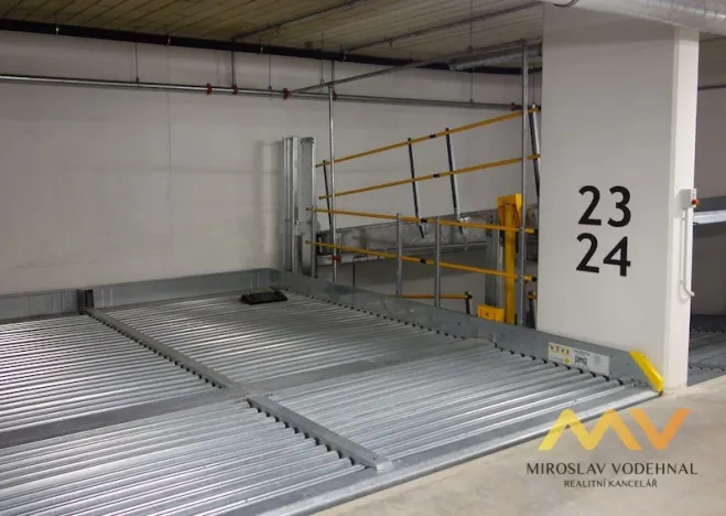 Pronájem bytu 1+kk, Hradec Králové - Nový Hradec Králové, Jana Masaryka, 32 m2
