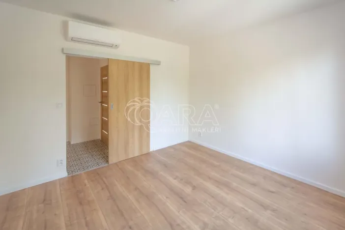 Pronájem bytu 2+kk, Praha - Žižkov, Na Balkáně, 45 m2