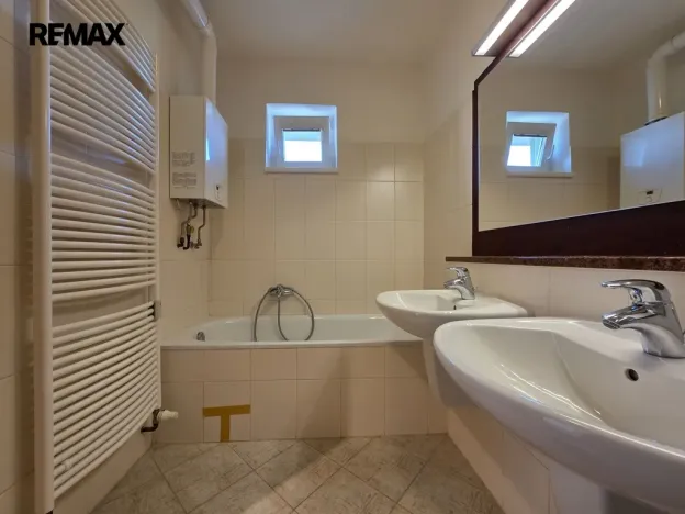 Pronájem bytu 3+kk, Olomouc - Lazce, Zamykalova, 82 m2