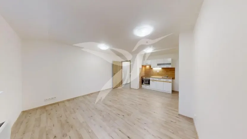 Pronájem bytu 1+kk, Starý Plzenec, Masarykovo náměstí, 29 m2