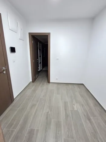 Pronájem bytu 2+kk, Teplice, Novoveská, 52 m2