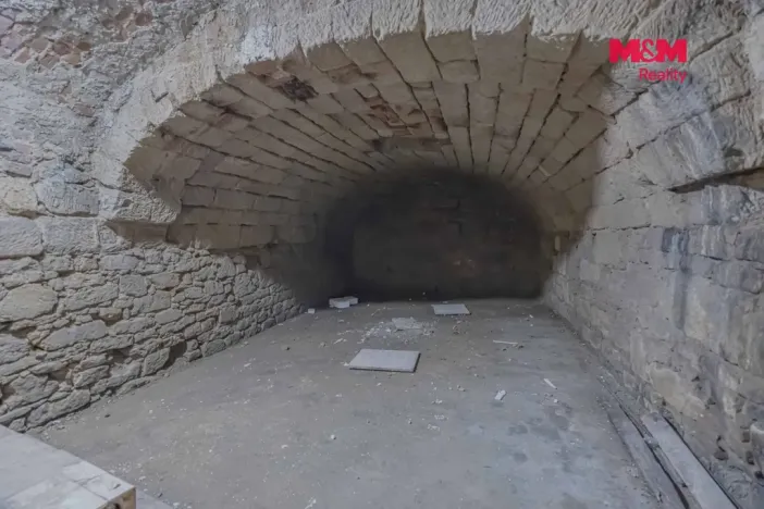 Pronájem rodinného domu, Vrátno, 302 m2