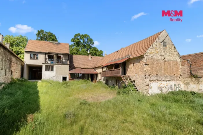 Prodej rodinného domu, Rynholec, nám. 1. máje, 363 m2