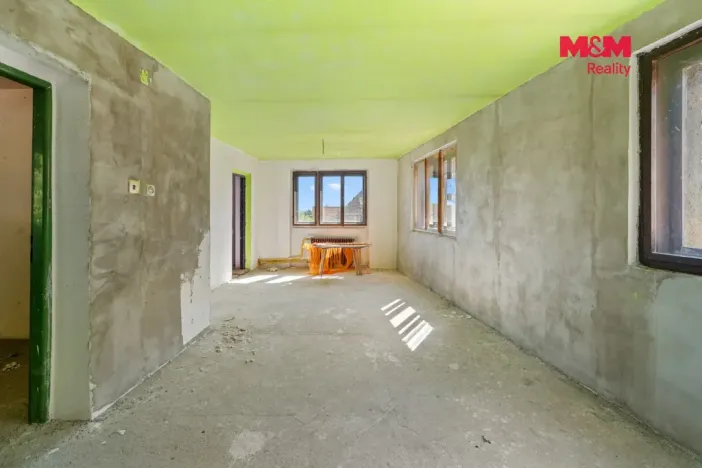 Prodej rodinného domu, Rynholec, nám. 1. máje, 363 m2