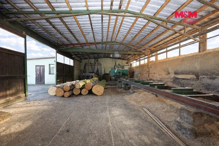 Pronájem výrobních prostor, Senice na Hané, Hliníky, 1030 m2