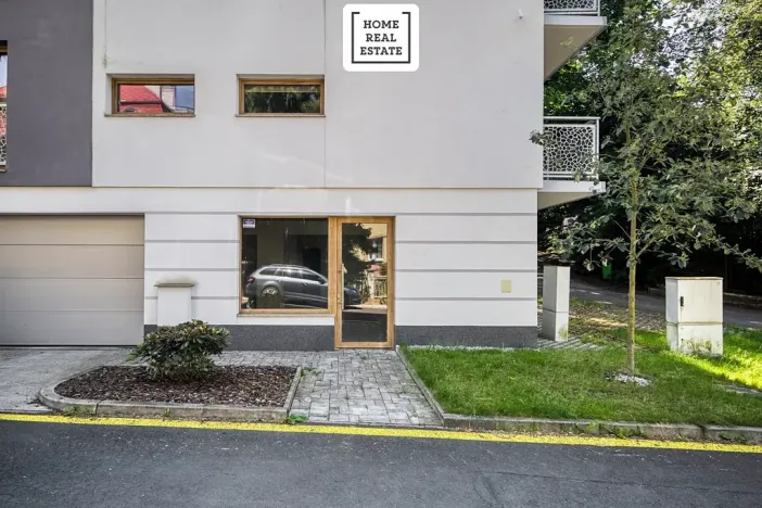 Prodej kanceláře, Karlovy Vary, Šumavská, 78 m2