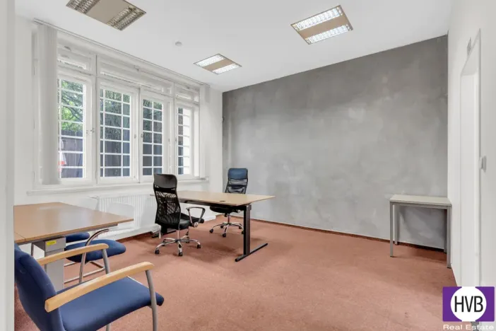 Prodej obchodního prostoru, Zdice, Husova, 116 m2