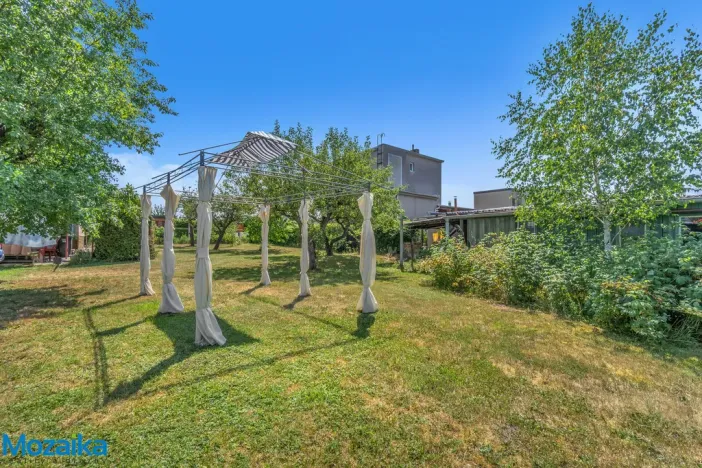 Prodej rodinného domu, Pardubice - Dražkovice, 195 m2