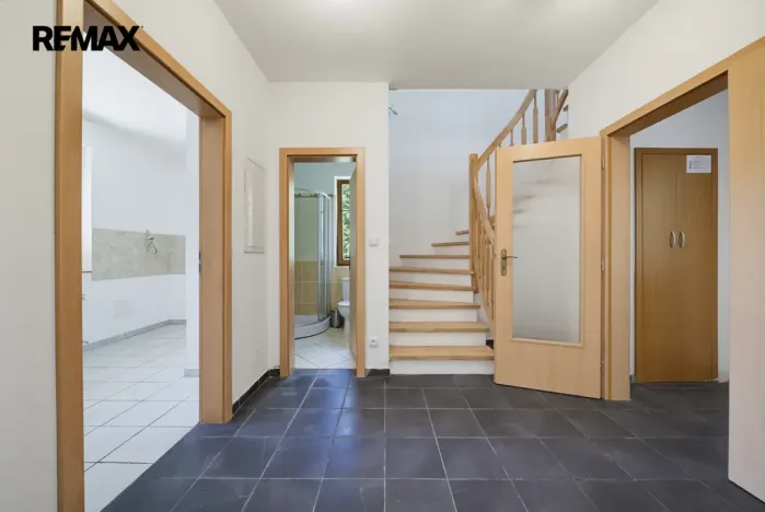 Prodej rodinného domu, Karlovy Vary, Slovenská, 98 m2