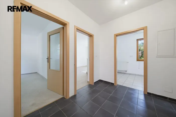 Prodej rodinného domu, Karlovy Vary, Slovenská, 98 m2