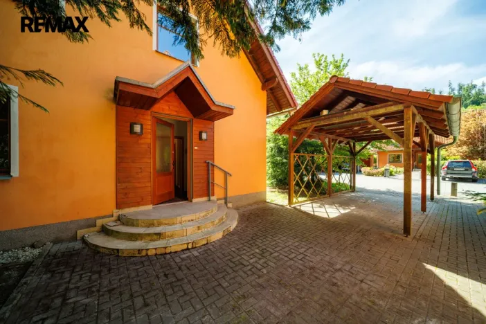 Prodej rodinného domu, Karlovy Vary, Slovenská, 119 m2
