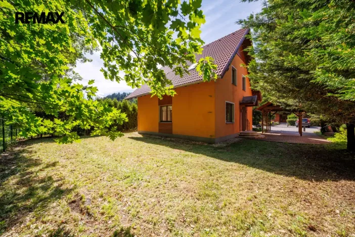 Prodej rodinného domu, Karlovy Vary, Slovenská, 119 m2