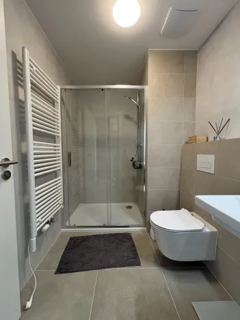Pronájem bytu 1+kk, Beroun, U Židovského hřbitova, 29 m2