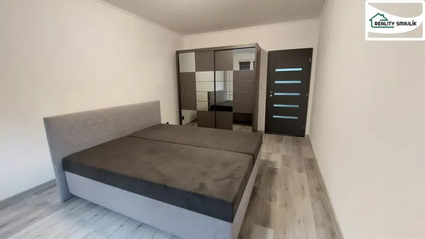 Pronájem bytu 3+1, Cheb, Kosmonautů, 69 m2