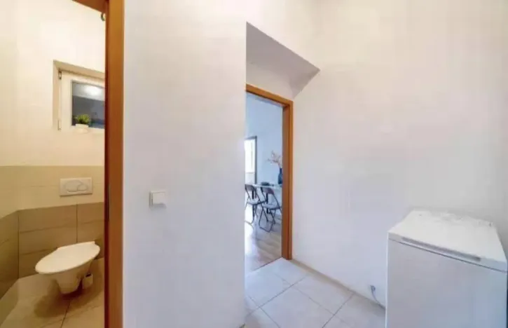 Pronájem bytu 2+kk, Praha - Žižkov, Jeseniova, 45 m2