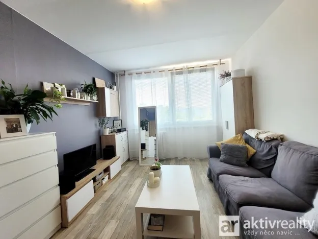 Pronájem bytu 2+kk, Neratovice, 17. listopadu, 40 m2