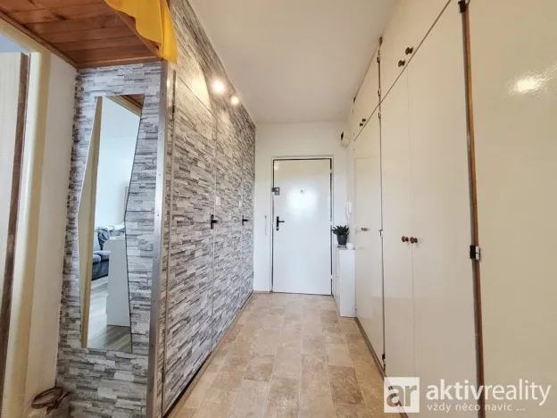 Pronájem bytu 2+kk, Neratovice, 17. listopadu, 40 m2