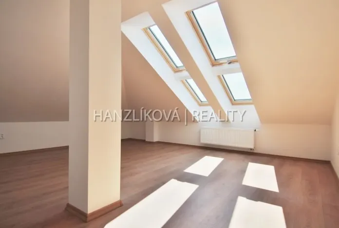 Pronájem bytu 2+kk, České Budějovice - České Budějovice 3, Pekárenská, 68 m2