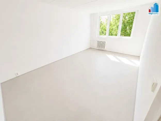 Pronájem bytu 2+1, Klatovy - Klatovy III, Pod Hůrkou, 67 m2