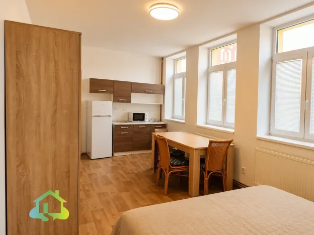 Pronájem bytu 1+kk, Česká Lípa, Svojsíkova stezka, 32 m2