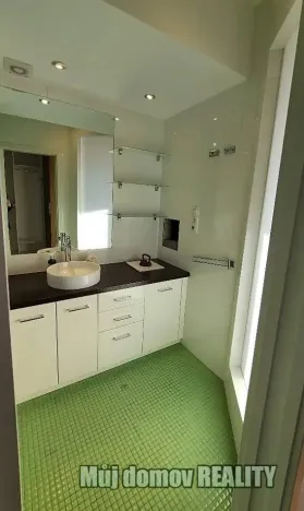 Pronájem bytu 2+kk, Praha - Nusle, Marie Cibulkové, 57 m2