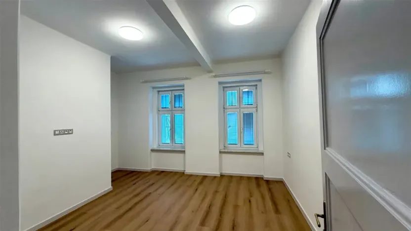 Pronájem bytu 3+kk, Cheb, Karlova, 68 m2