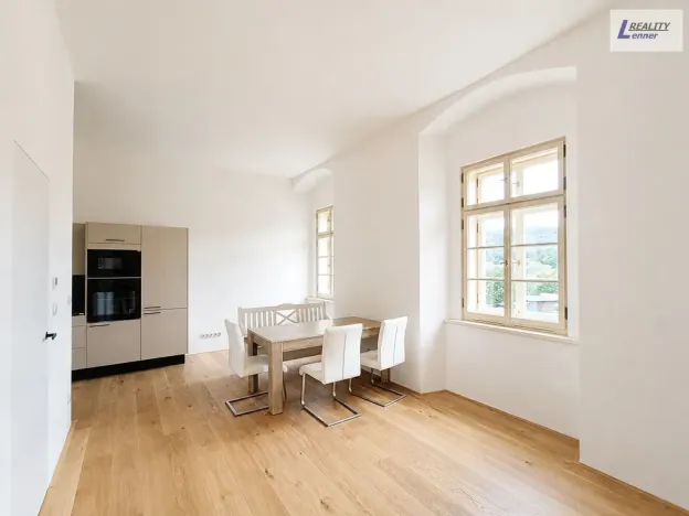 Pronájem bytu 1+kk, Jince, Slavíkova, 27 m2