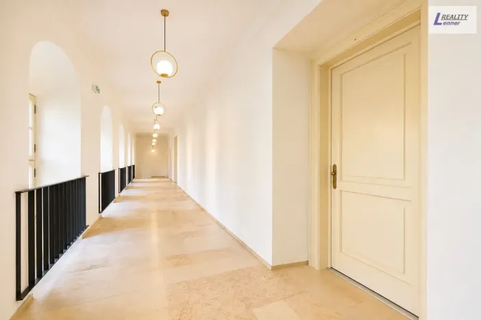 Pronájem bytu 1+kk, Jince, Slavíkova, 27 m2